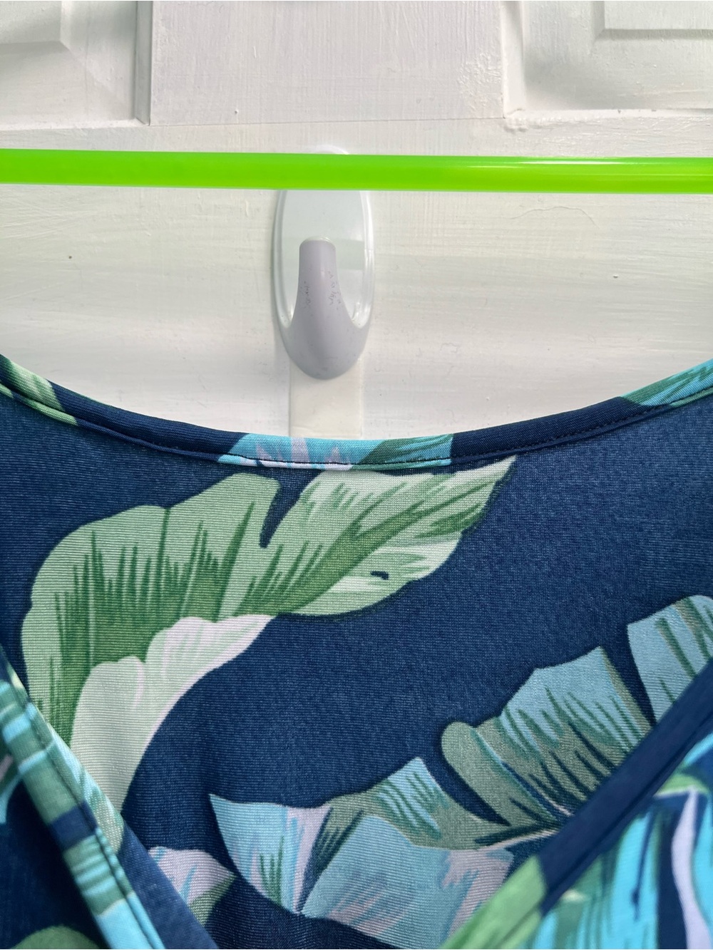 UNBRANDED Blue Green Palm Print Maxi Cold Shoulder Dress SIZE LARGE Pre Loved - Picture 4 of 6